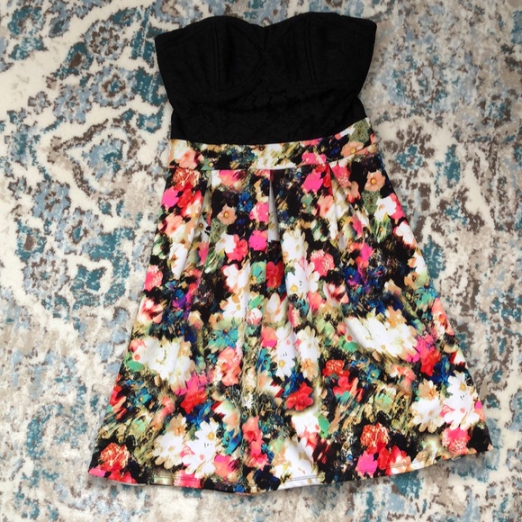 Xhilaration Dresses & Skirts - Women’s dress